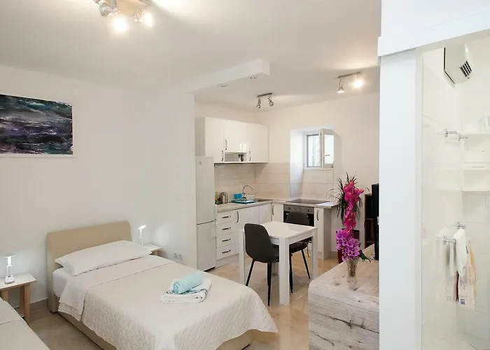 King's Garden Apartment Split